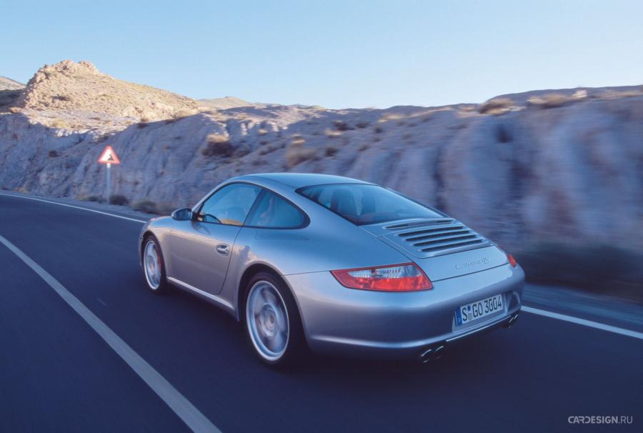  Porsche 911 Carrera 4S 2006 года  (фото 6 из 21)